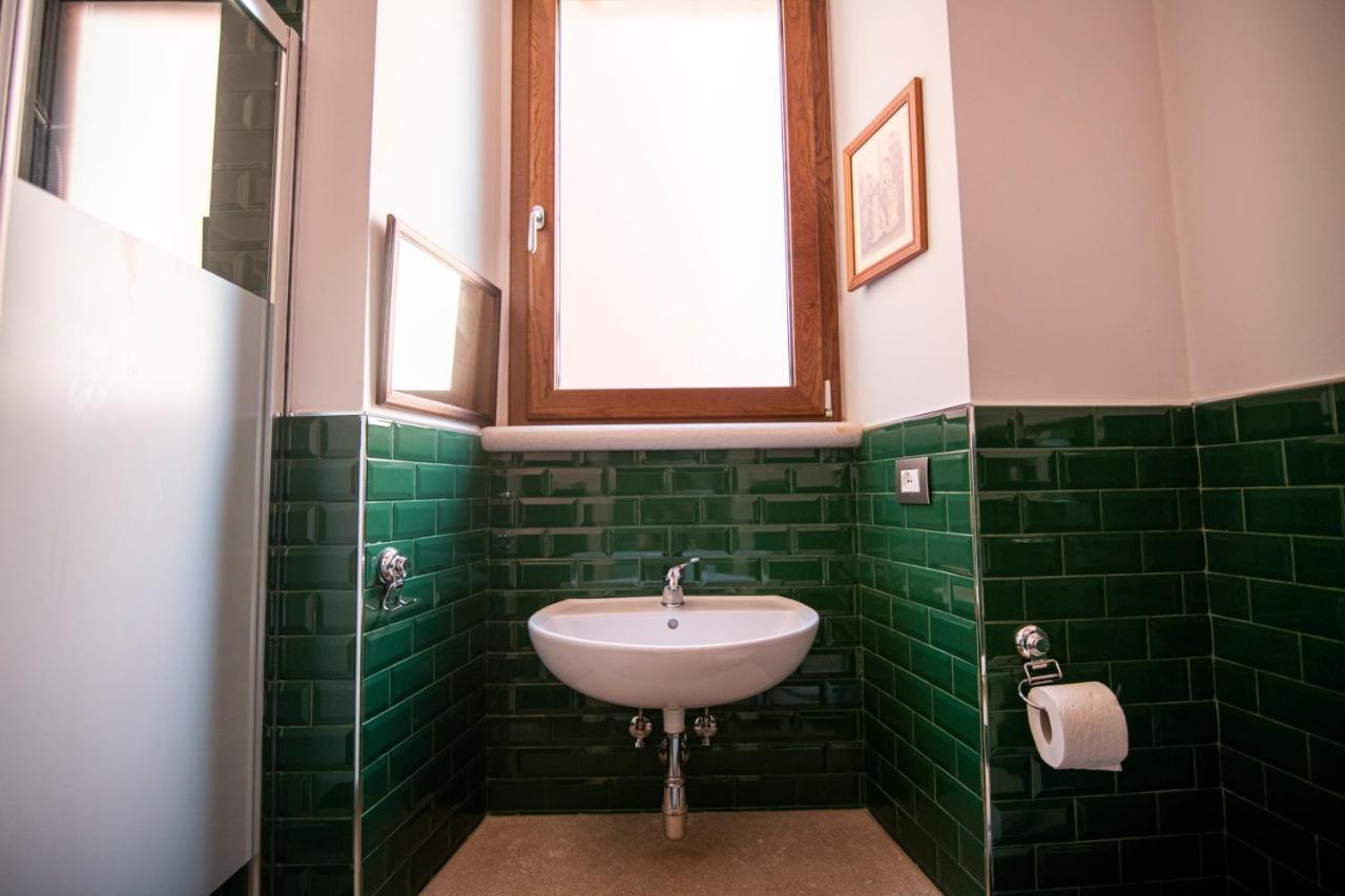 בארלטה Redmood Guesthouse מראה חיצוני תמונה
